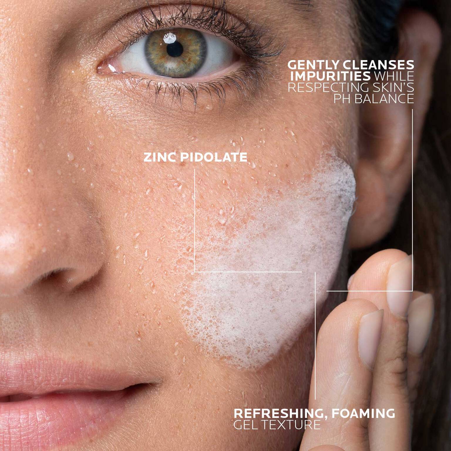 effaclar-gel-facial-wash-for-oily-skin-a3 LaRochePosay-Product-Effaclar-Effaclar-Foaming-Gel-400ml-3337872411991-texture-REV.jpg
